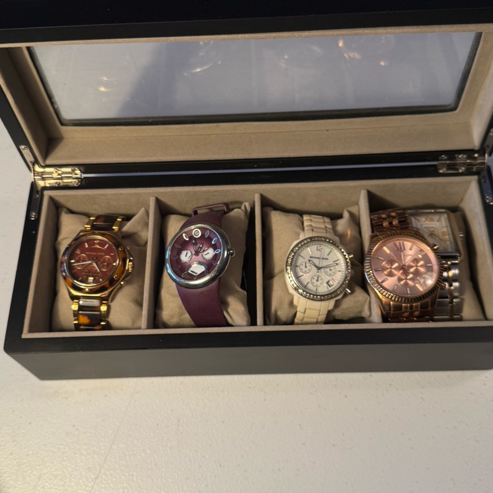 Set of five Watches with wood display case